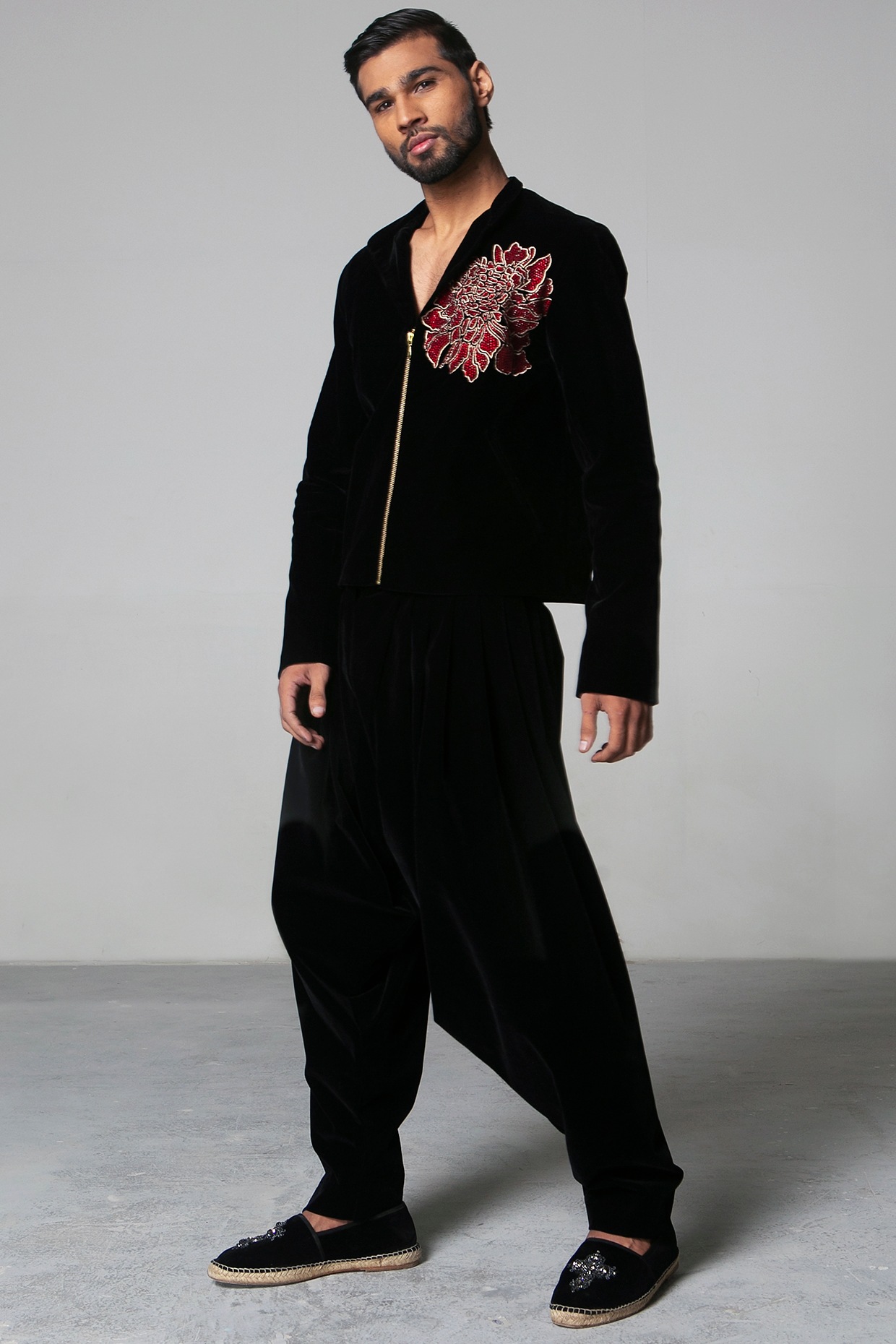 Buy Black 2-Piece Ethnic Suit for Men by THEETHNIC.CO Online | Ajio.com